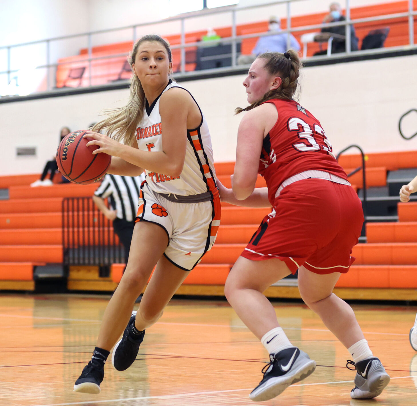 Riverheads vs Honaker girls basketball